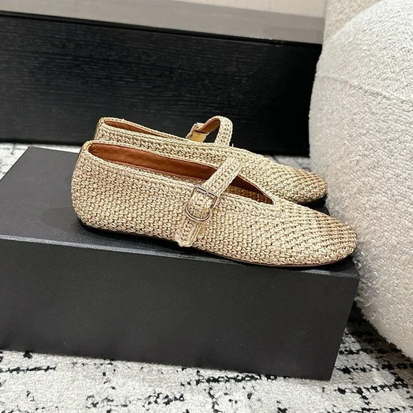 Alaia Yoven Ballet Flats Alaia Yoven Ballet Flats main image 0